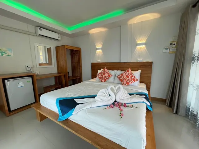ห้องพัก The Sea Front Villa Andaman Resort