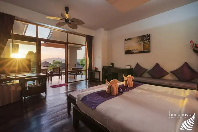ห้องพัก Deluxe Sweet Room Bundhaya Villa