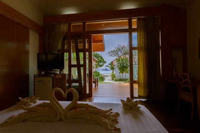 ห้องพัก Honeymoon Beach View Bungalow Bundhaya Villa