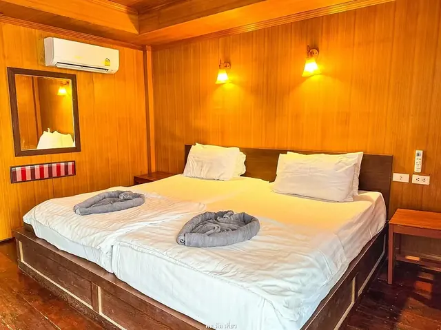 ห้องพัก Sea Breeze Twin/Double Lipe Power Beach Resort